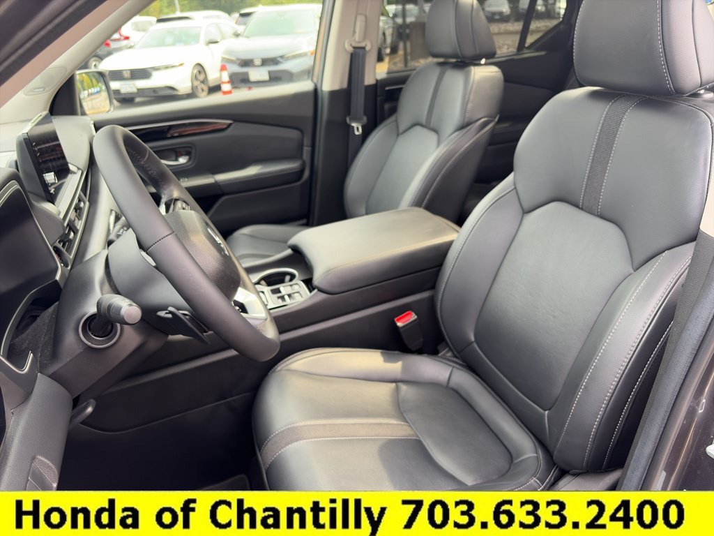 Certified 2024 Honda Pilot Touring image 26
