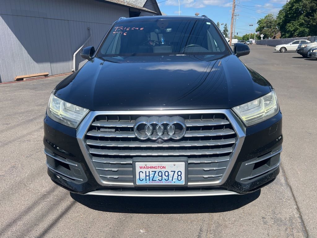 Used 2017 Audi Q7 3.0T Premium Plus w/ Premium Plus Package AWD/4WD image 3