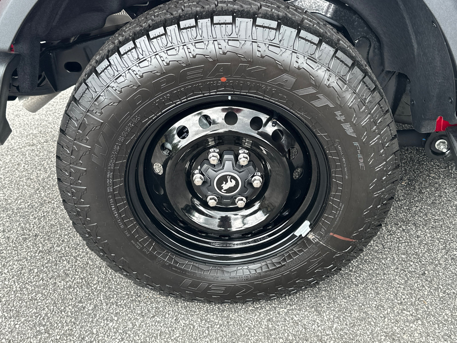 New 2026 Ford Bronco Outer Banks AWD/4WD image 18