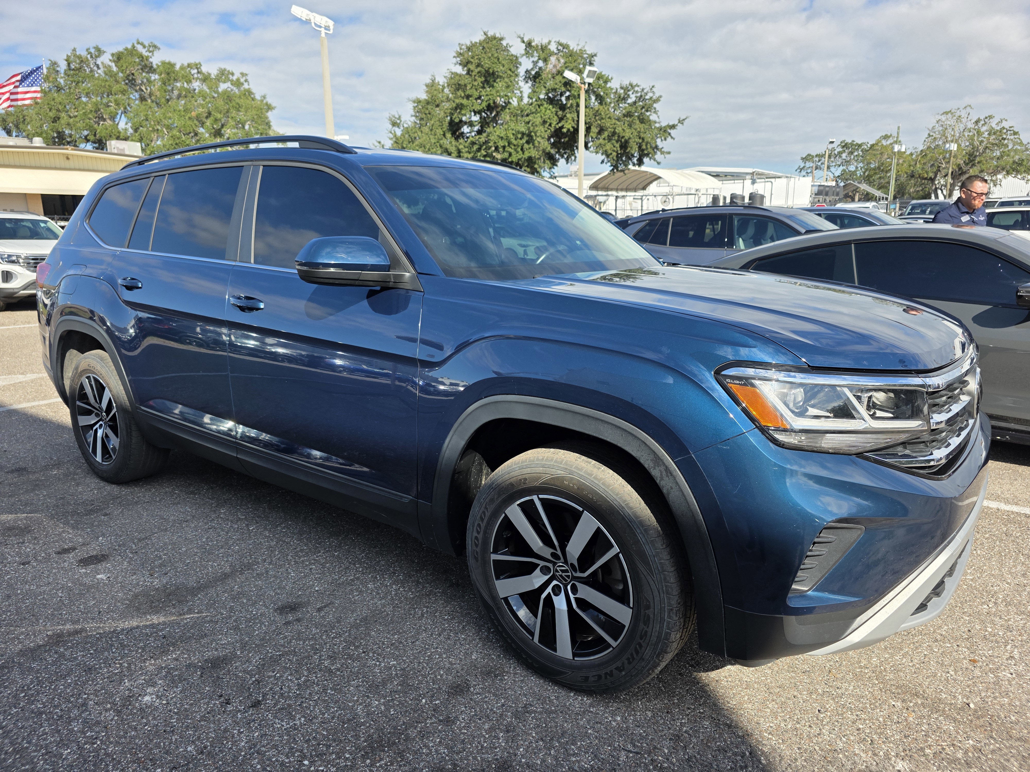 Used 2021 Volkswagen Atlas SE