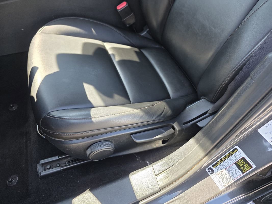 Used 2019 MAZDA MAZDA3 AWD Sedan w/ Select Package image 9