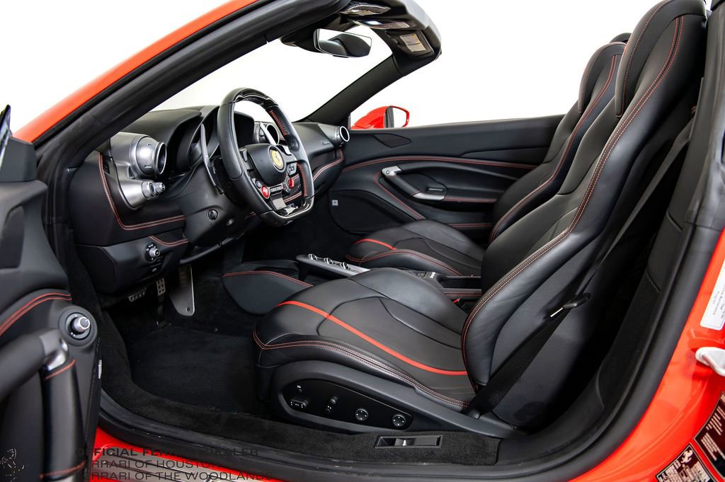 Used 2021 Ferrari F8 Tributo image 5
