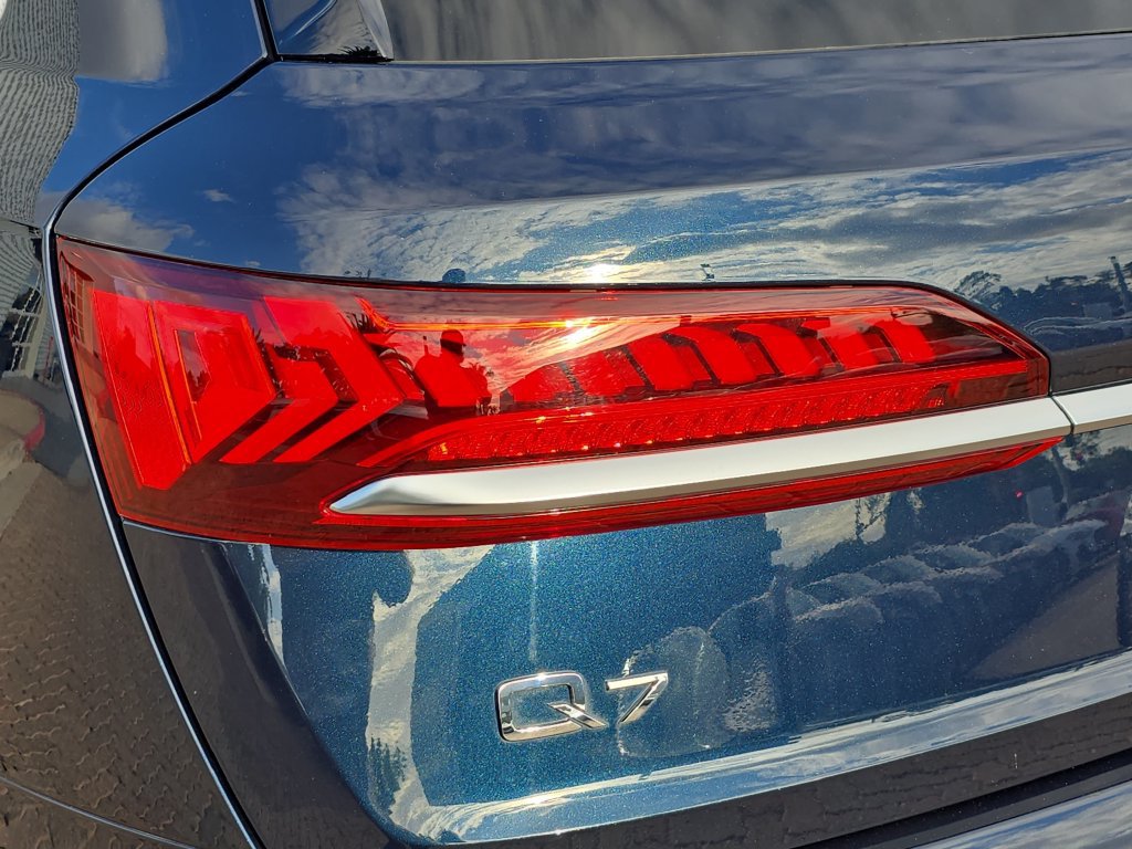 Certified 2023 Audi Q7 2.0T Premium AWD/4WD image 35