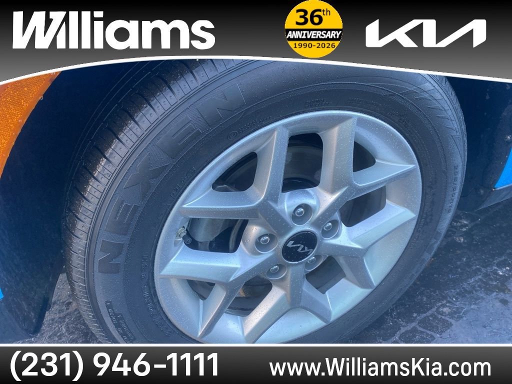 Used 2025 Kia Soul S image 8