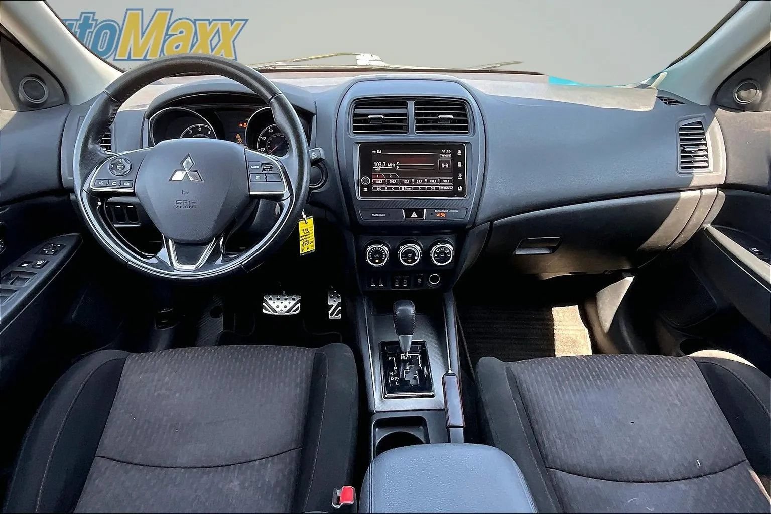 Used 2019 Mitsubishi Outlander Sport ES FWD image 10