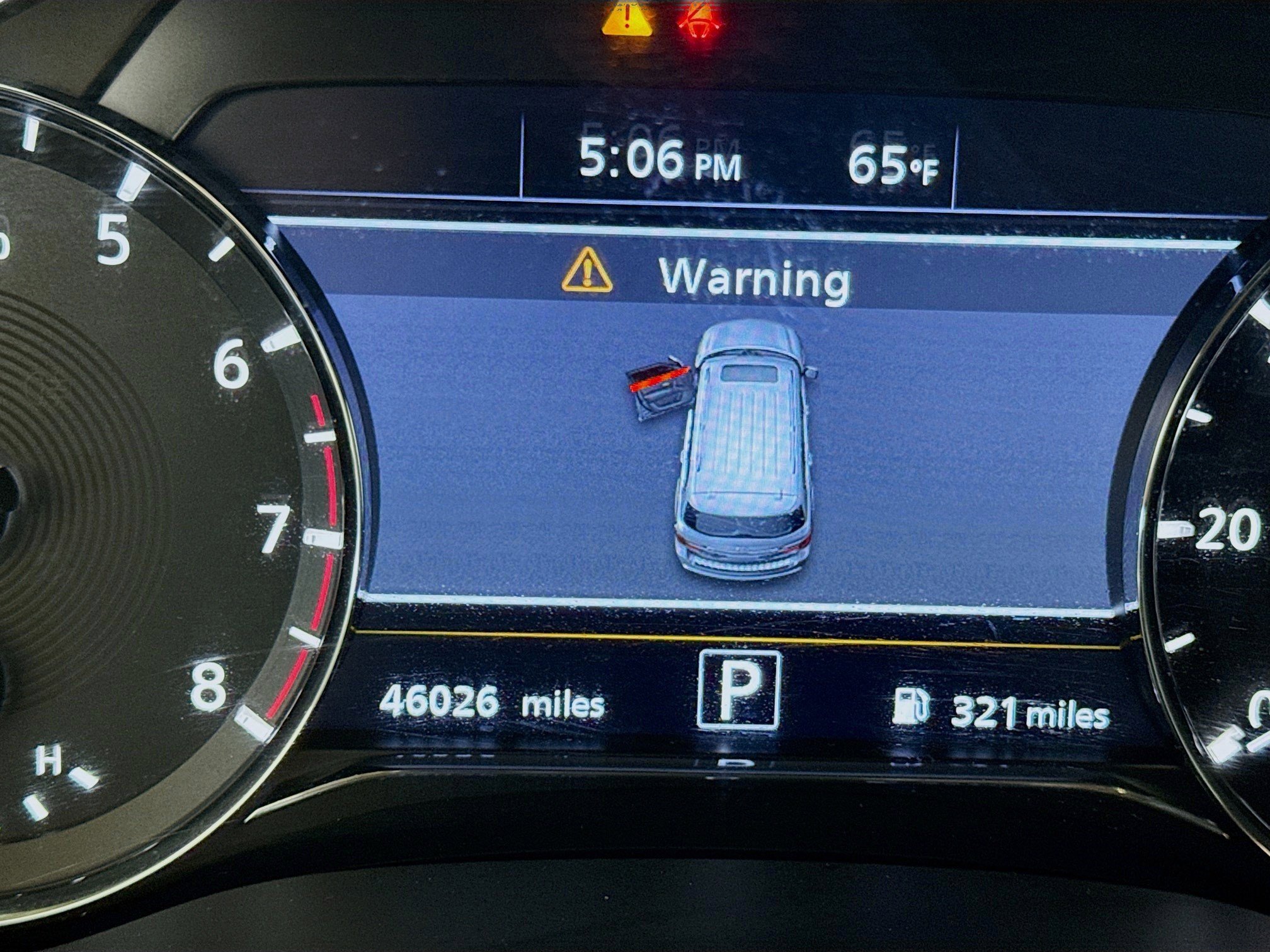 Used 2024 INFINITI QX80 Luxe image 16