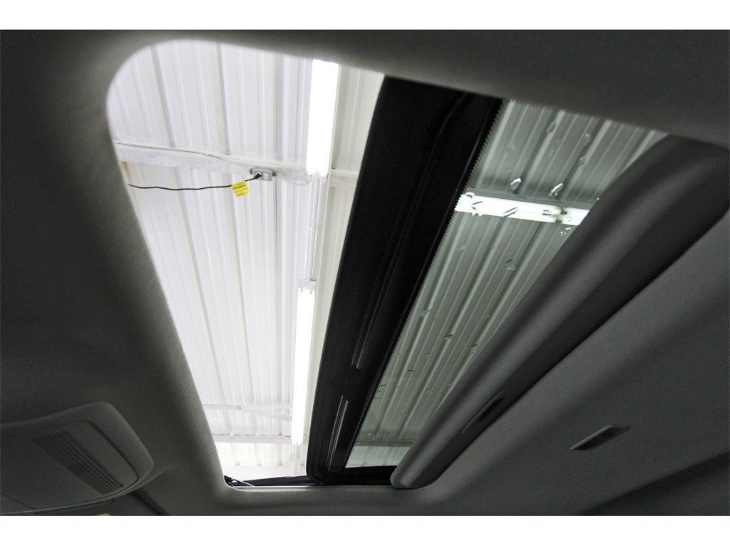 Certified 2025 MAZDA CX-30 AWD 2.5 S w/ Premium Package image 21