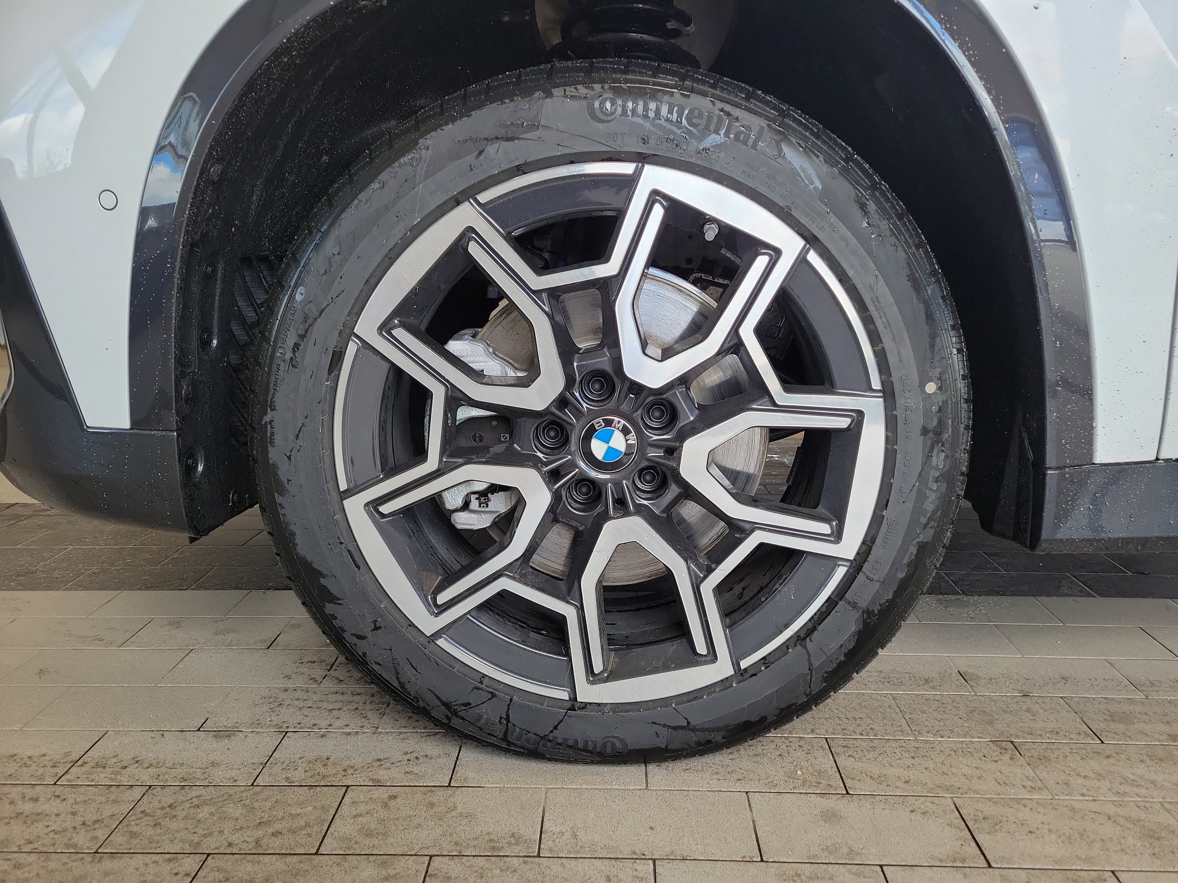 New 2026 BMW X1 xDrive28i w/ Convenience Package AWD/4WD image 11