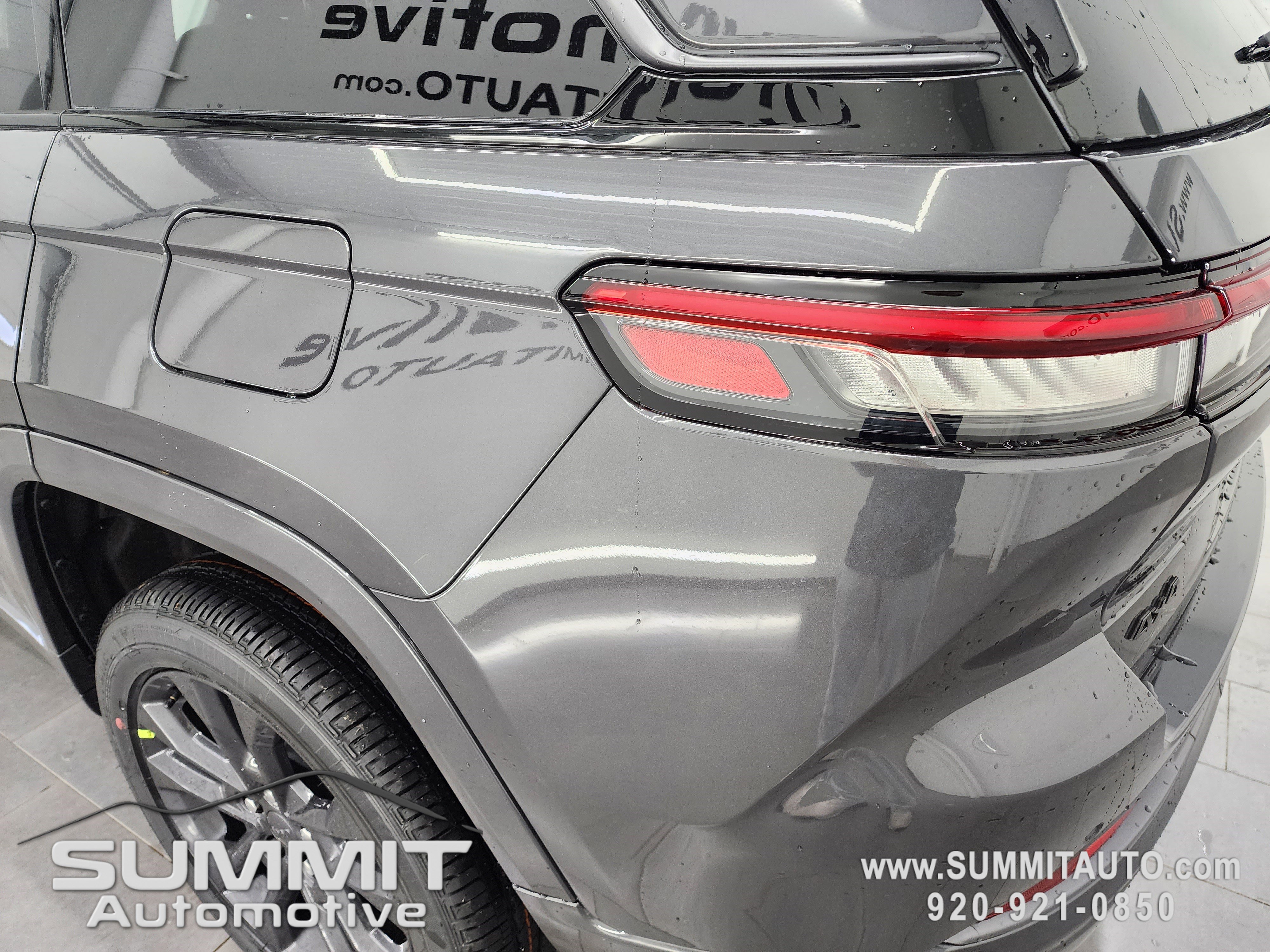 New 2026 Jeep Grand Cherokee Limited Reserve image 34