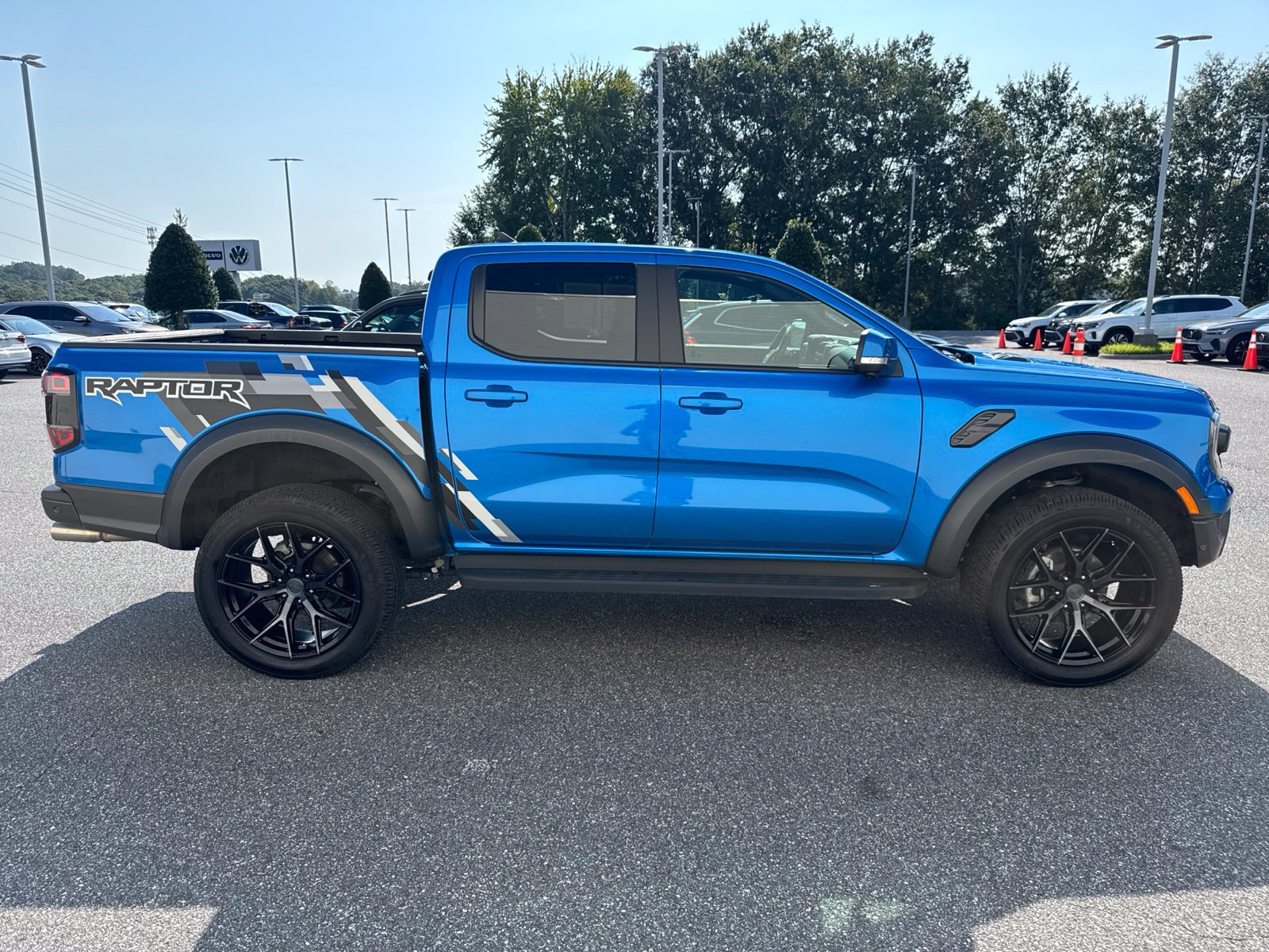 Used 2024 Ford Ranger Raptor AWD/4WD image 8