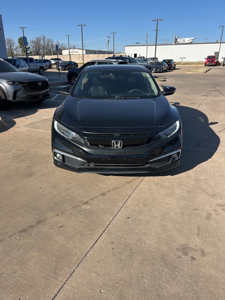 Used 2020 Honda Civic Touring image 2