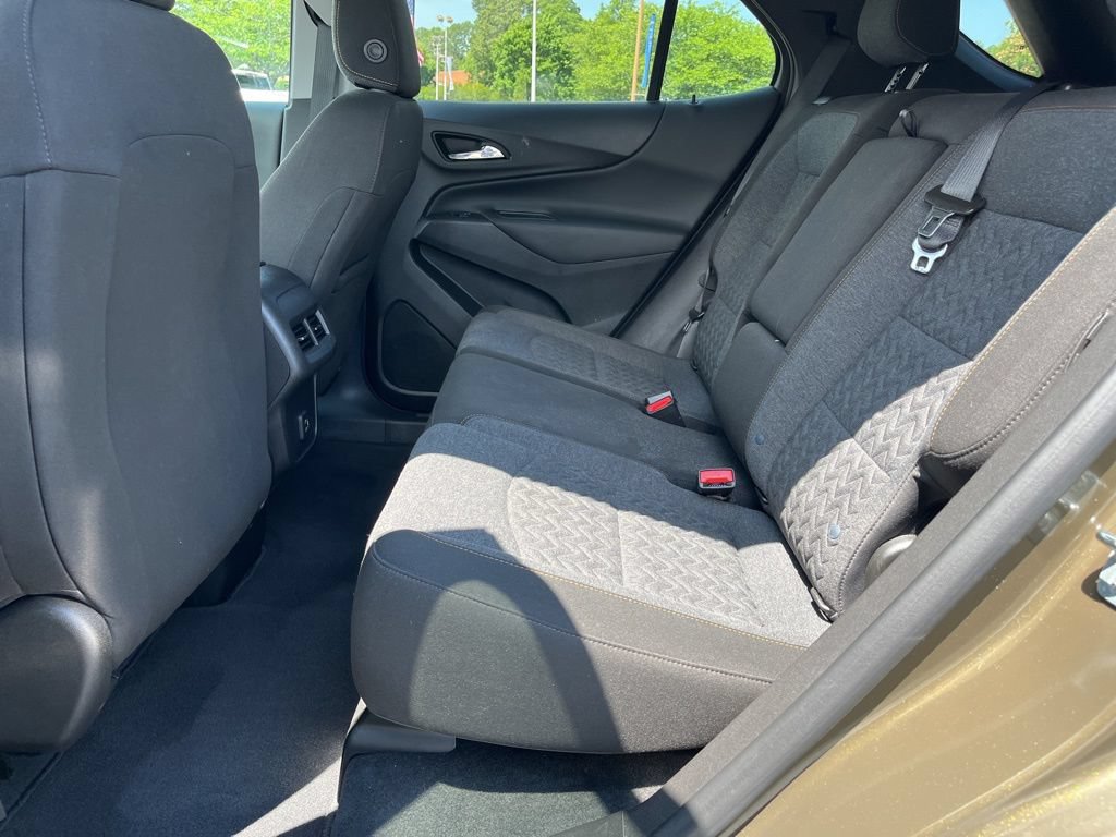 Used 2023 Chevrolet Equinox LT FWD image 23