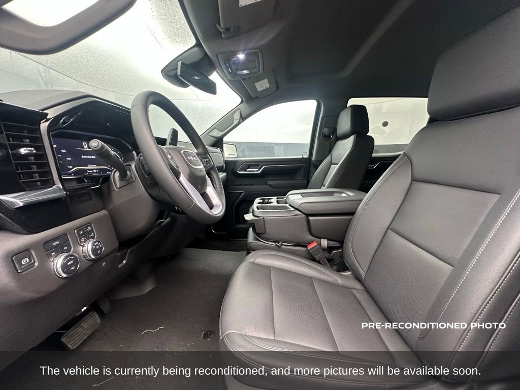 Used 2025 GMC Sierra 1500 SLT image 11