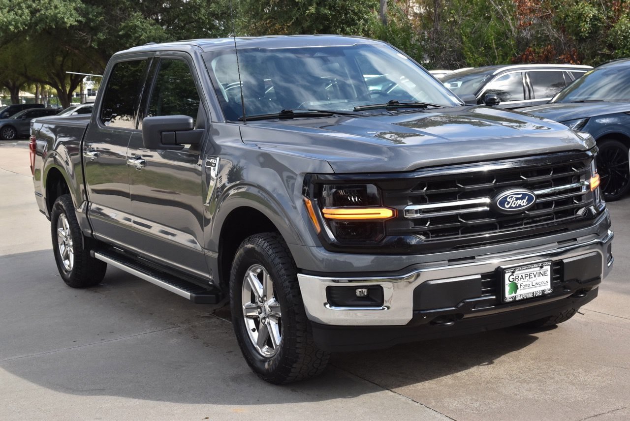 Used 2025 Ford F150 XLT w/ Equipment Group 301A Standard AWD/4WD image 4