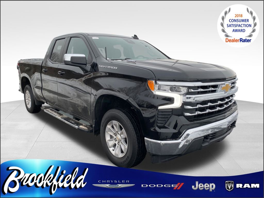 Used 2024 Chevrolet Silverado 1500 LT w/ Convenience Package II