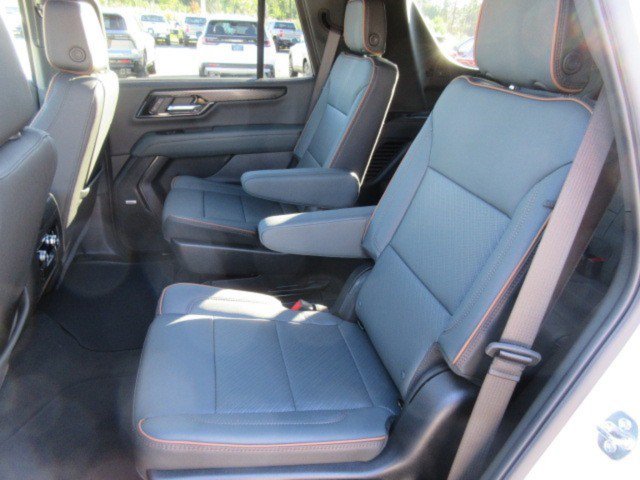 New 2027 GMC Yukon AT4 w/ Technology Package AWD/4WD image 16