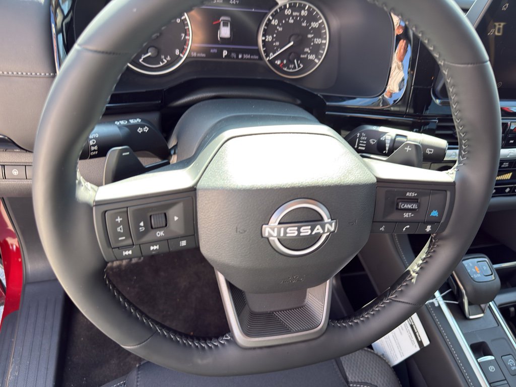 New 2026 Nissan Pathfinder SV image 16