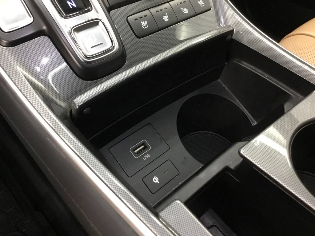 Used 2023 Hyundai Santa Fe Calligraphy FWD image 25