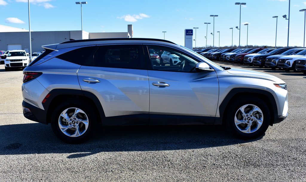Used 2024 Hyundai Tucson SEL image 2