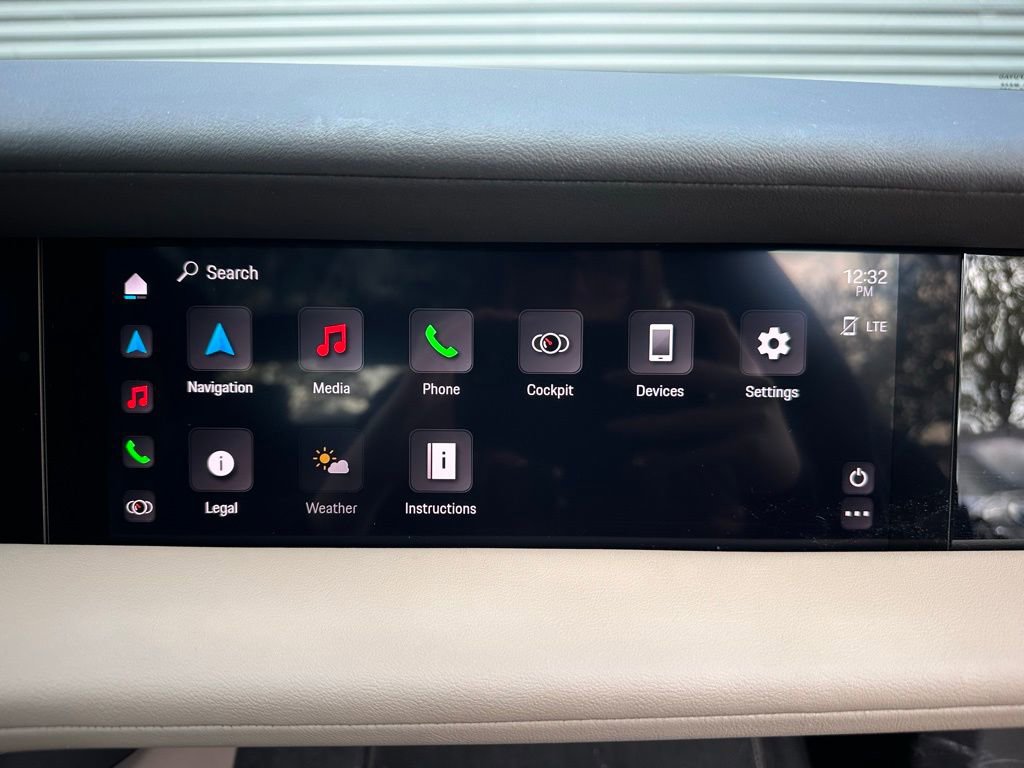 Certified 2024 Porsche Taycan 4S image 39