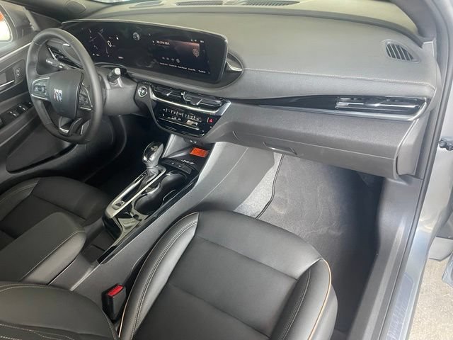 Used 2025 Buick Envista Avenir FWD image 17