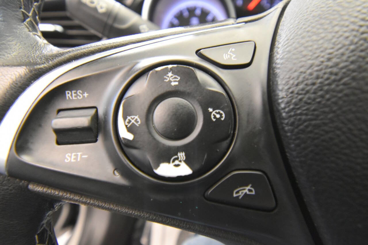 Used 2018 Buick Regal Essence w/ Driver Confidence Package #1 AWD/4WD image 32