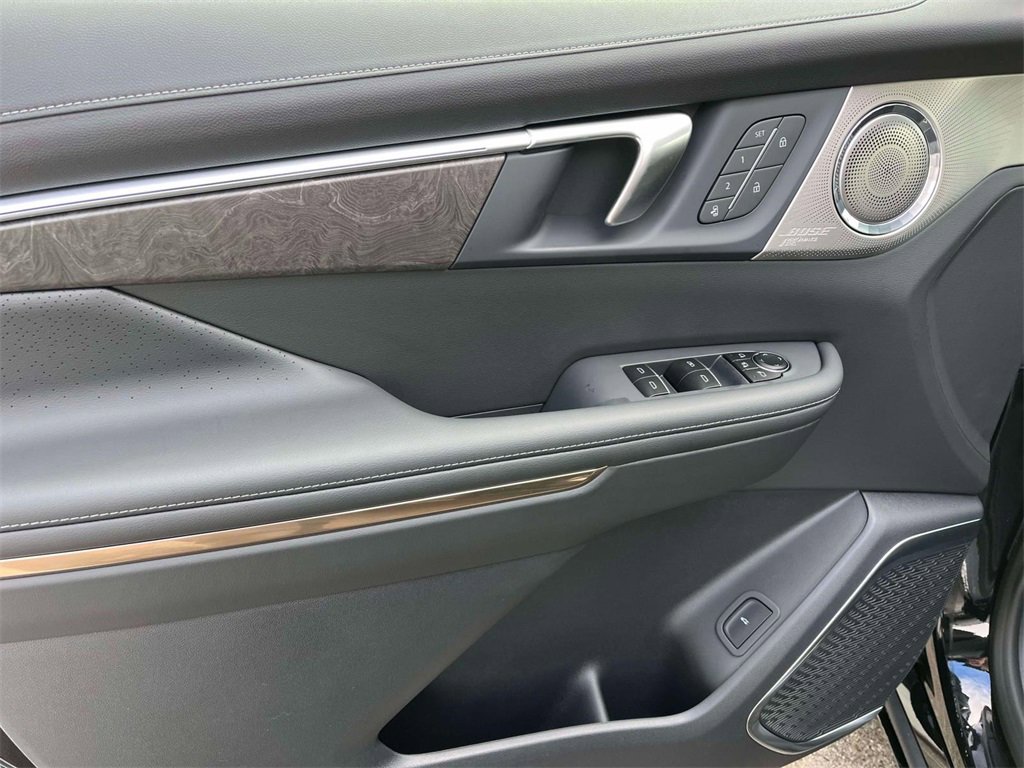 New 2026 Buick Enclave Avenir w/ Super Cruise Package image 20