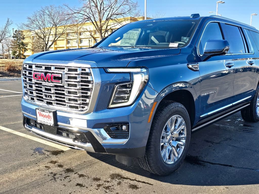 New 2026 GMC Yukon XL Denali w/ Sun & Power Step Package AWD/4WD image 12