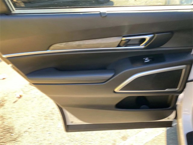 Used 2022 Kia Telluride EX w/ EX Premium Package image 11