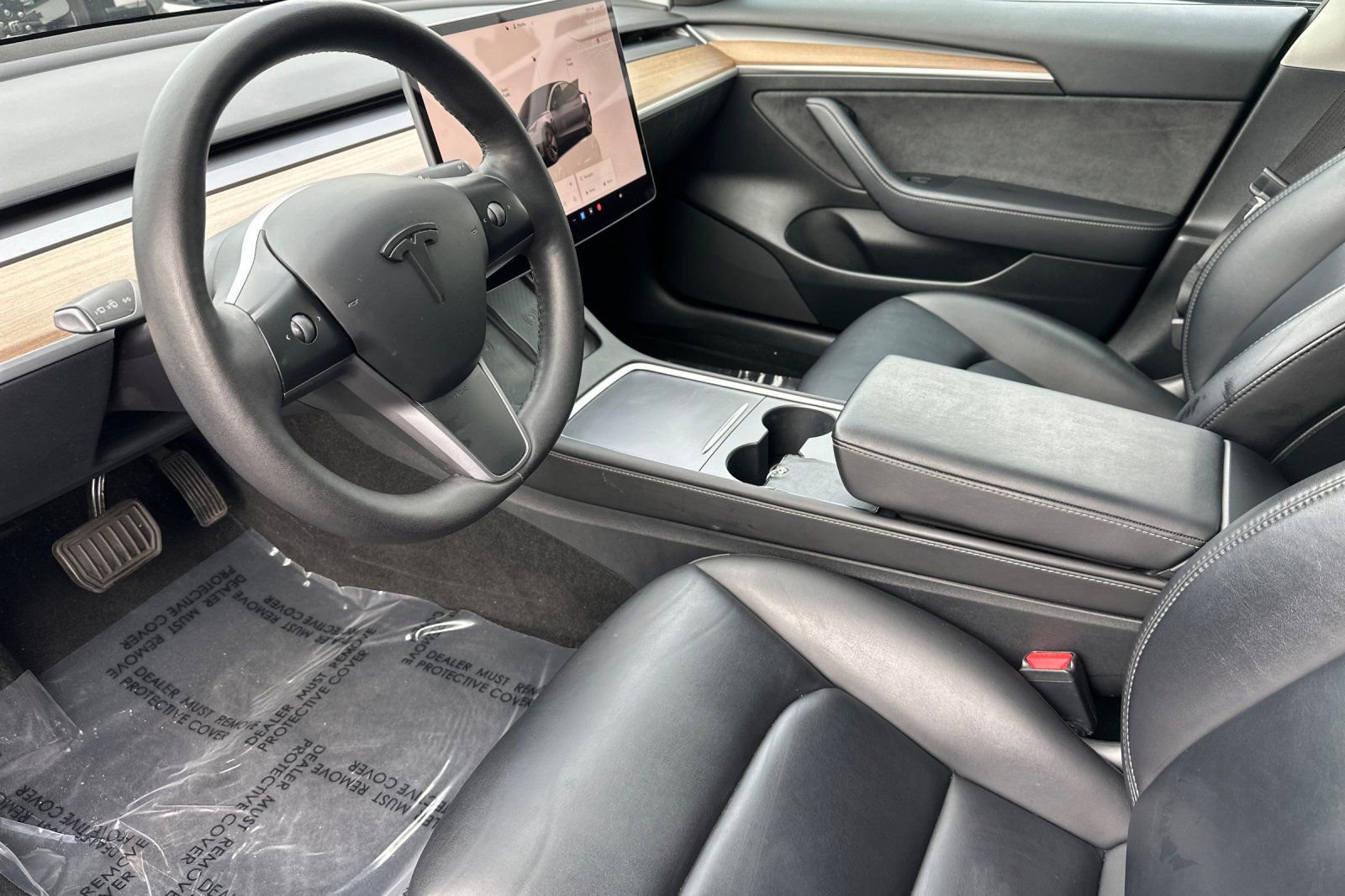 Used 2023 Tesla Model 3 Standard Range image 9