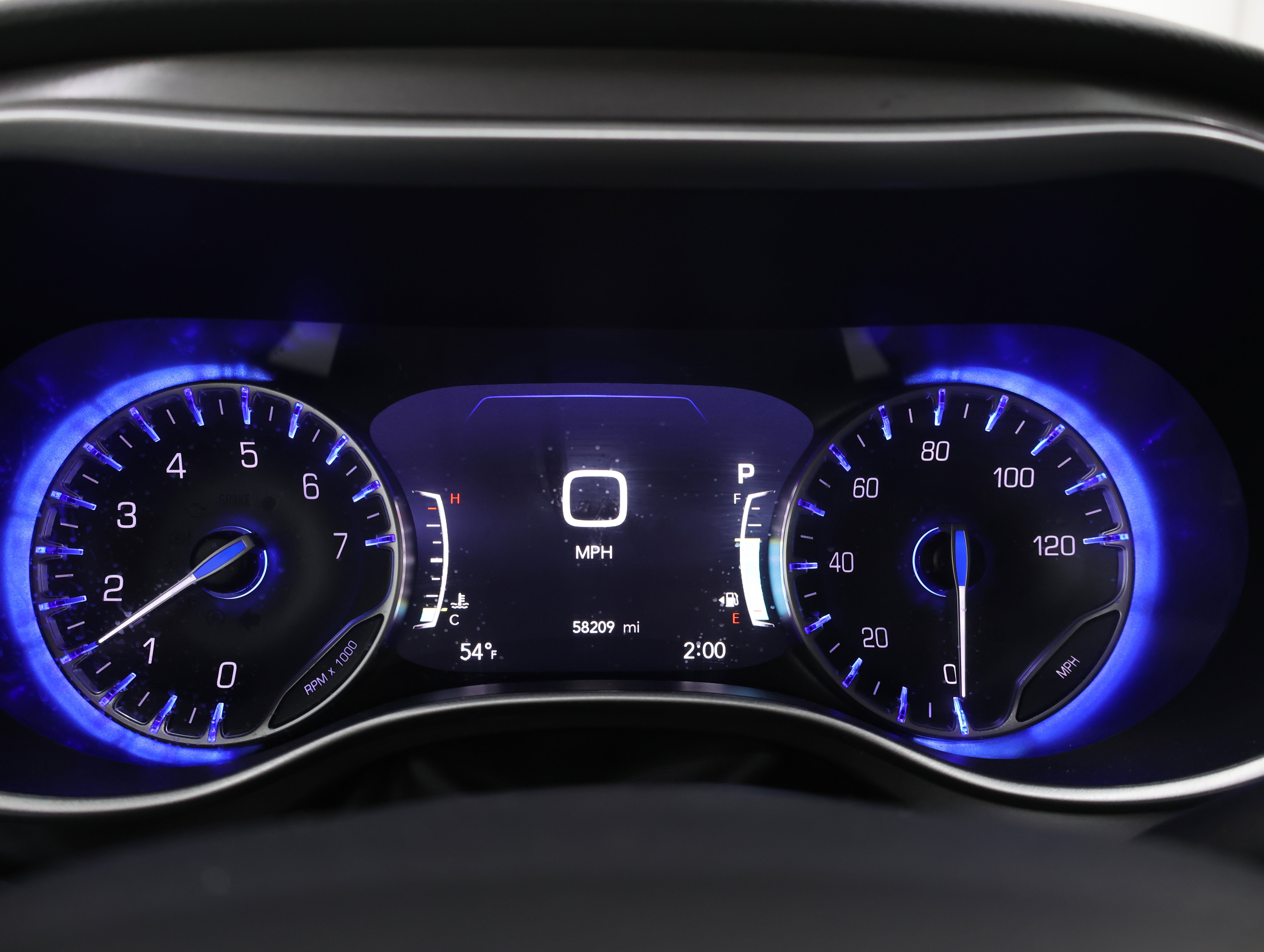 Used 2024 Chrysler Pacifica Touring-L FWD image 11