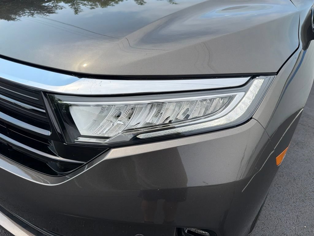 Certified 2022 Honda Odyssey Touring image 9