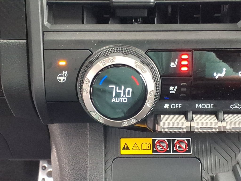Certified 2025 Toyota Tacoma TRD Pro AWD/4WD image 15