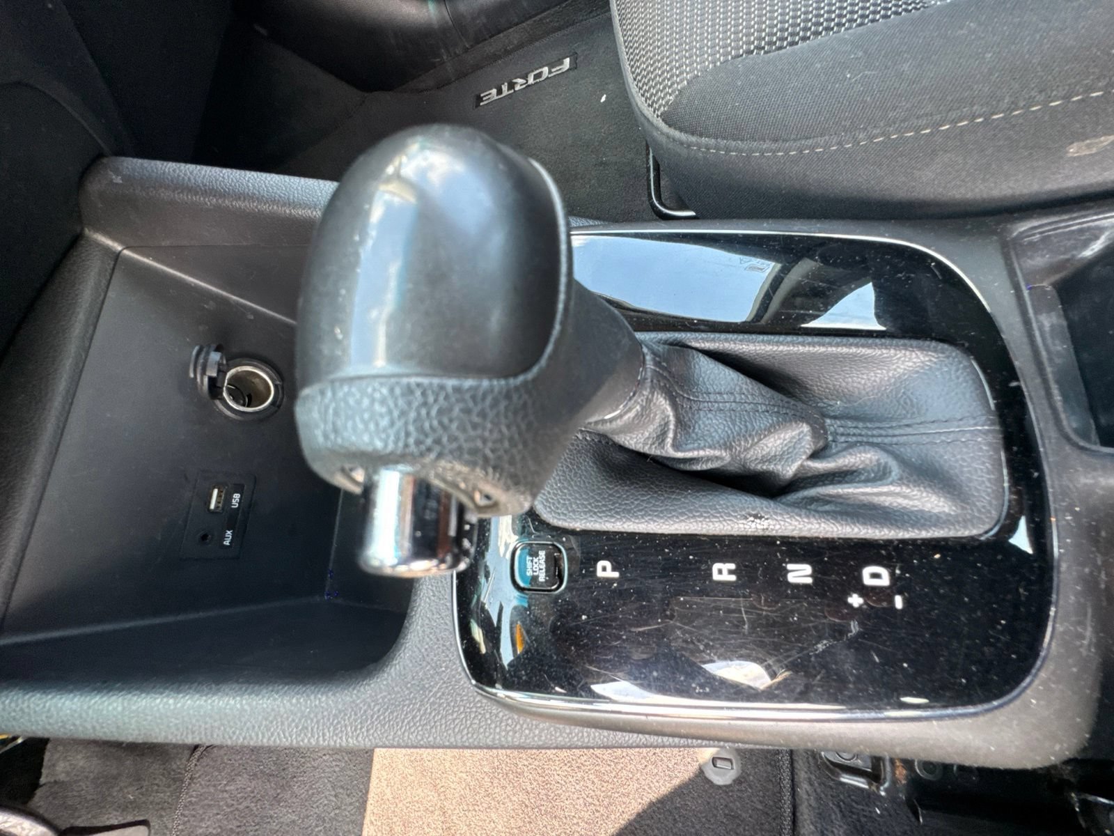 Used 2017 Kia Forte LX FWD image 17