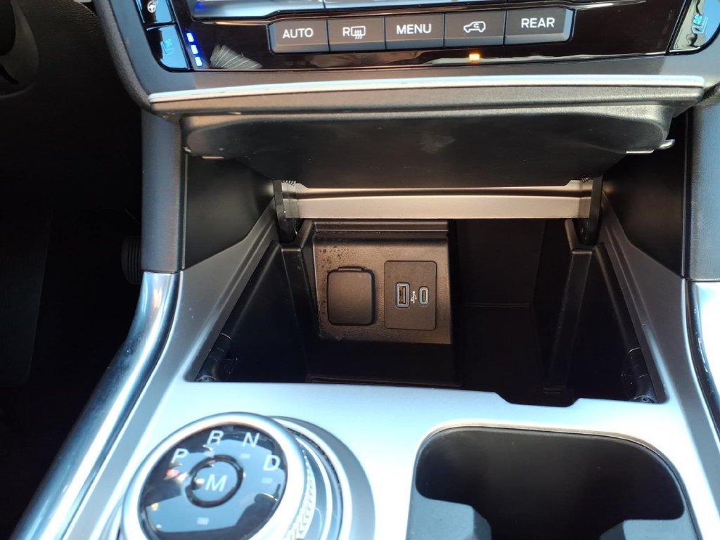 Used 2020 Ford Explorer ST w/ Premium Technology Package AWD/4WD image 27