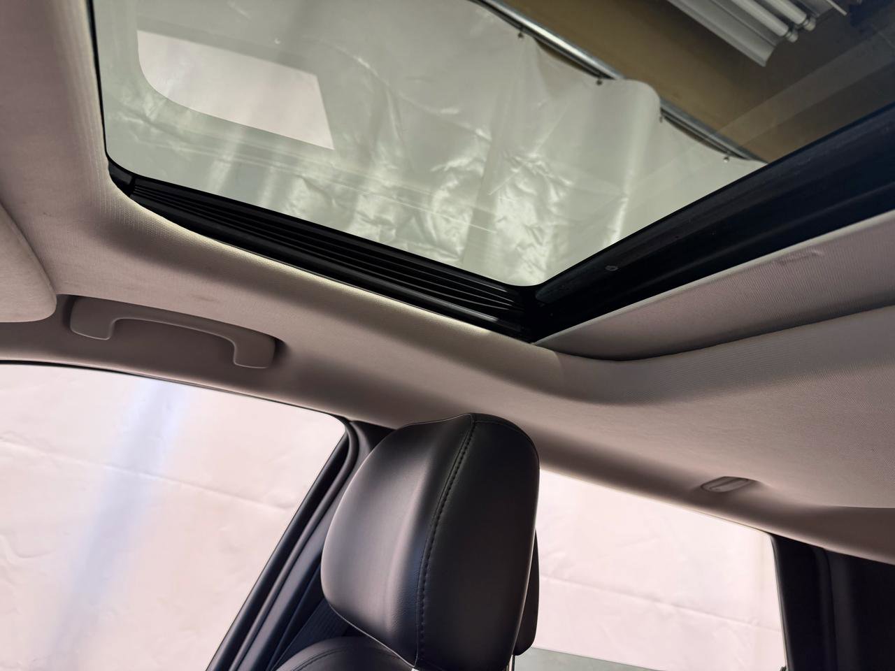 Used 2016 Dodge Durango Limited w/ Premium Group image 30