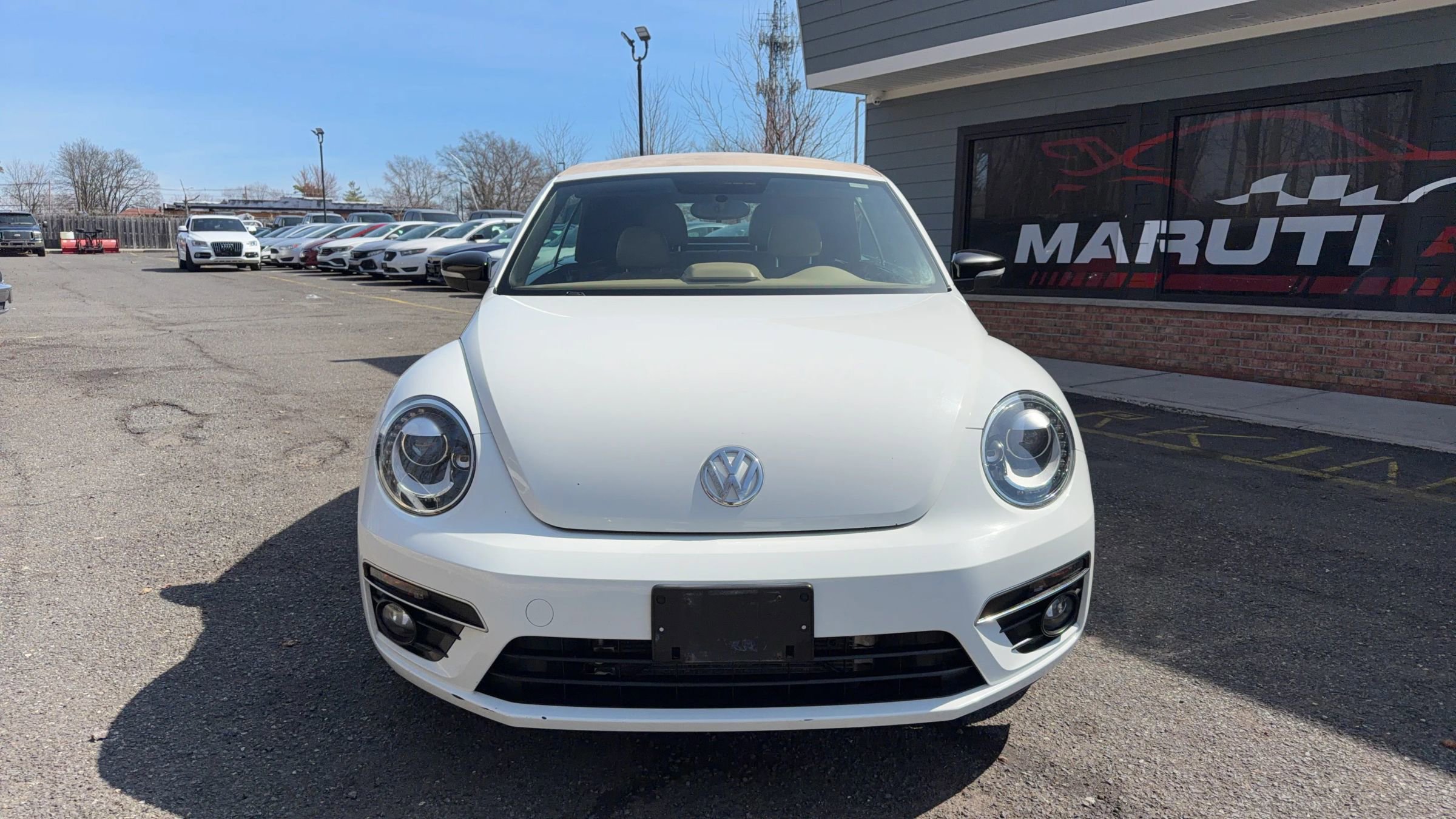 Used 2015 Volkswagen Beetle R-Line image 2