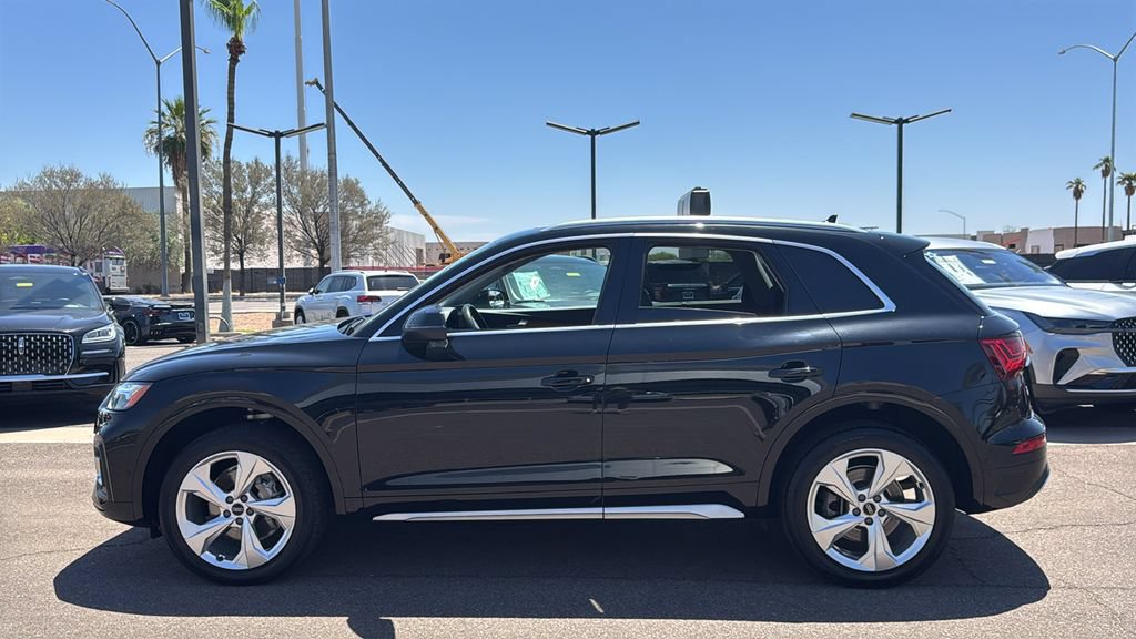 Used 2021 Audi Q5 Prestige w/ Prestige Package AWD/4WD image 4