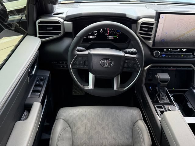 Used 2025 Toyota Sequoia Limited AWD/4WD image 26