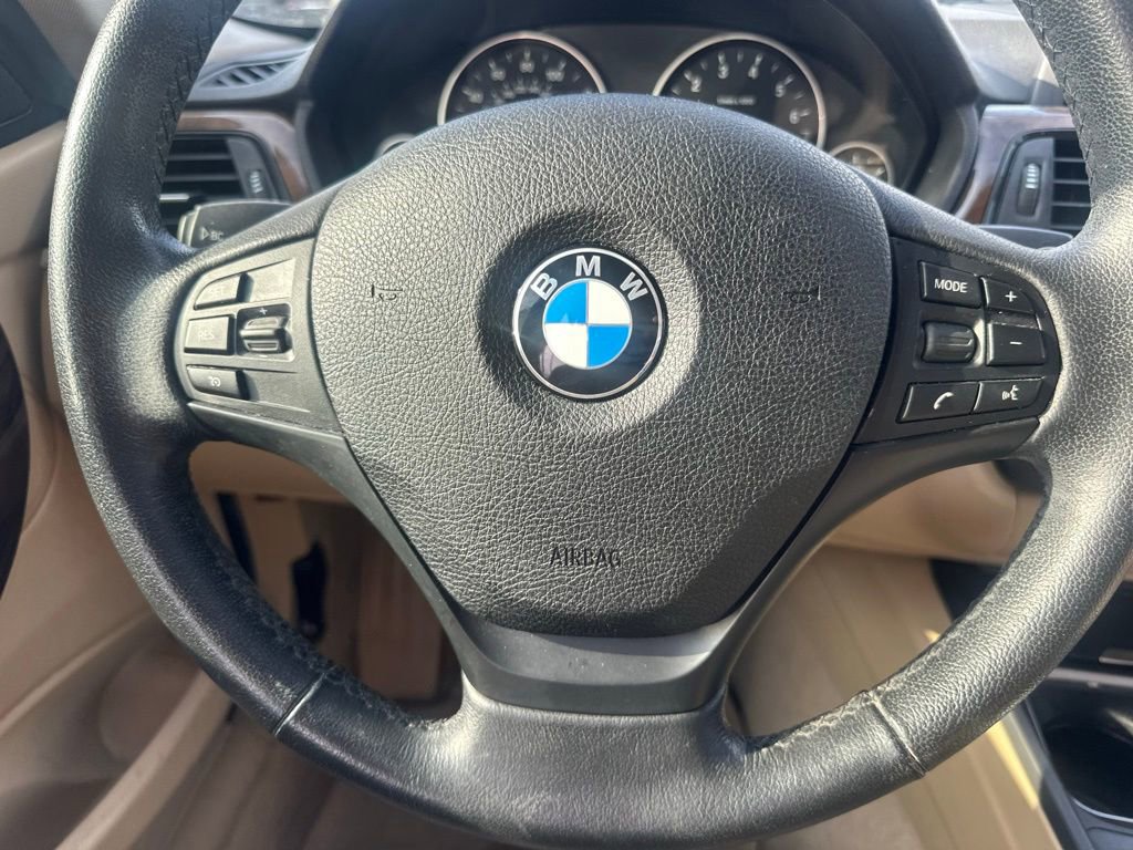 Used 2015 BMW 320i xDrive Sedan image 26