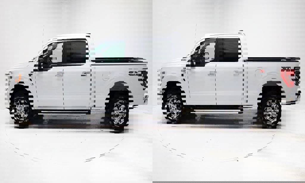 Used 2021 Ford F150 XLT w/ XTR Package image 6