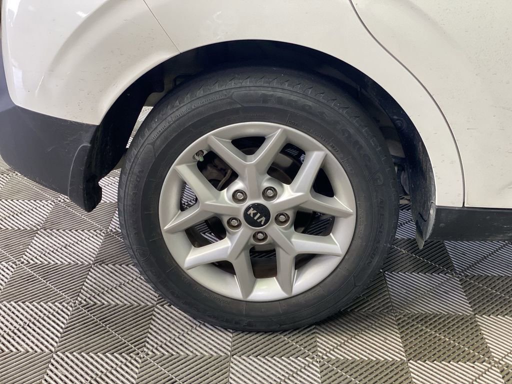 Used 2021 Kia Soul S FWD image 18
