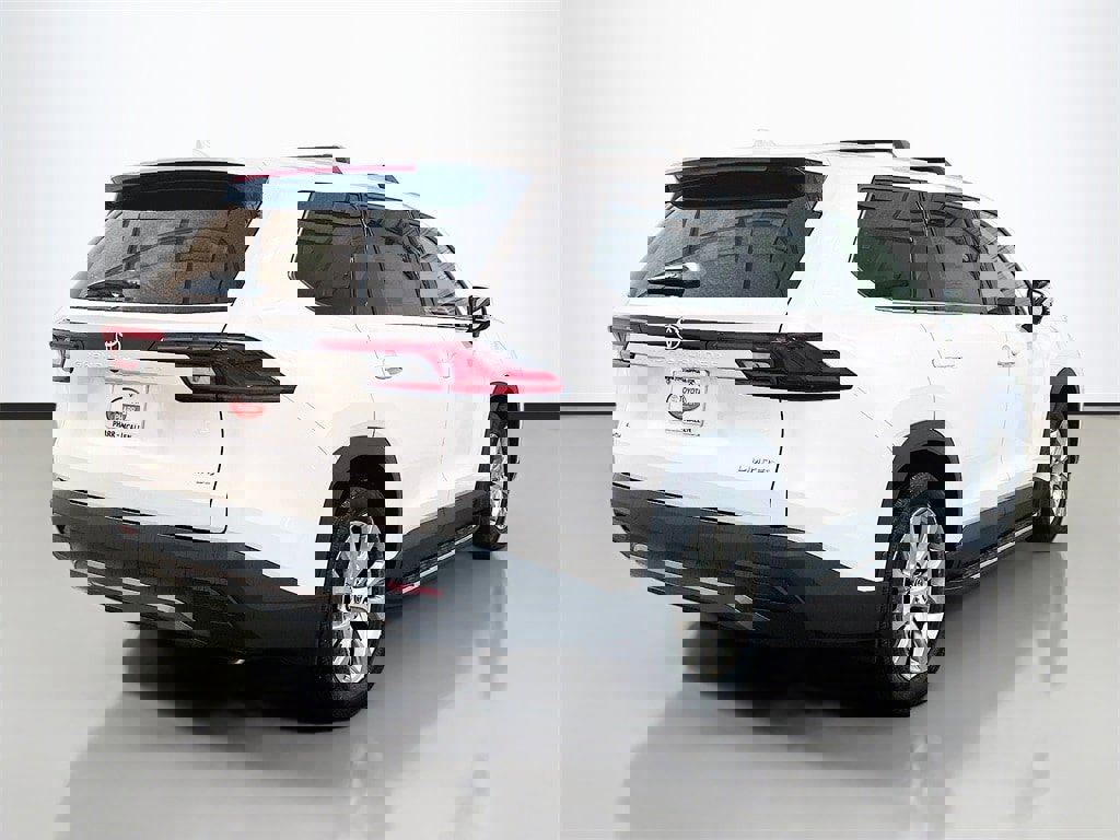 New 2026 Toyota Grand Highlander Limited image 4