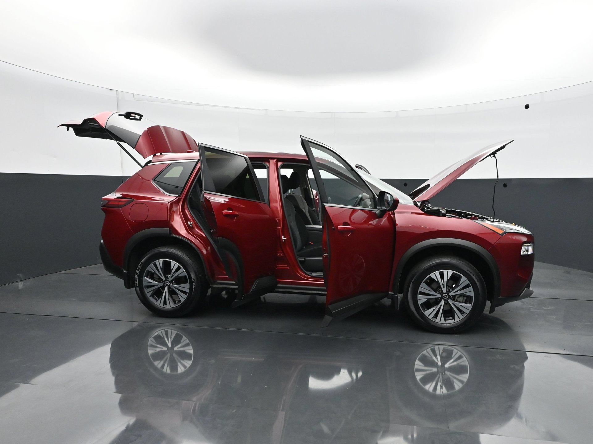 Used 2023 Nissan Rogue SV AWD/4WD image 34