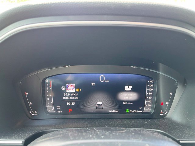 Used 2025 Honda Pilot Elite image 15