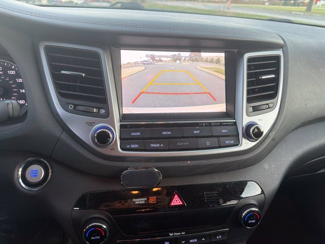 Used 2018 Hyundai Tucson SEL Plus w/ Cargo Package AWD/4WD image 16