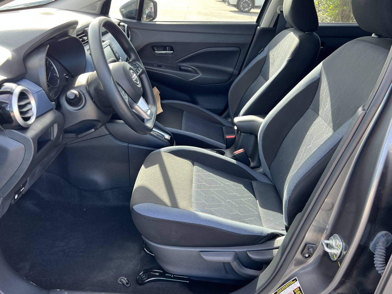 Certified 2025 Nissan Versa SV w/ Trunk Package FWD image 9