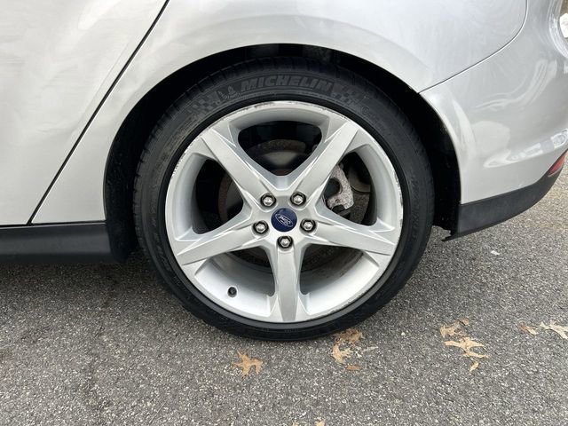 Used 2014 Ford Focus Titanium image 11