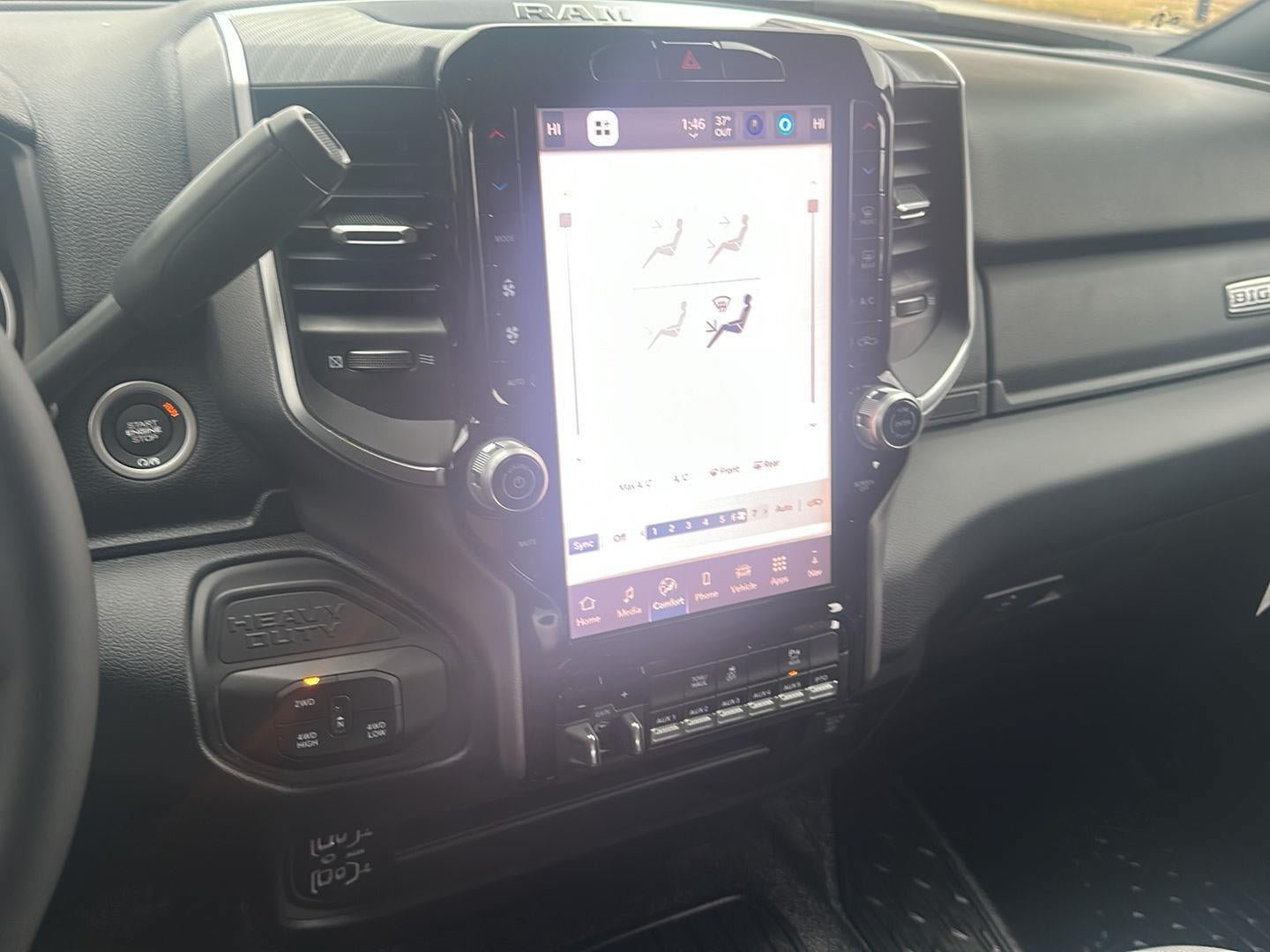 New 2026 RAM 5500 4x4 Regular Cab image 15