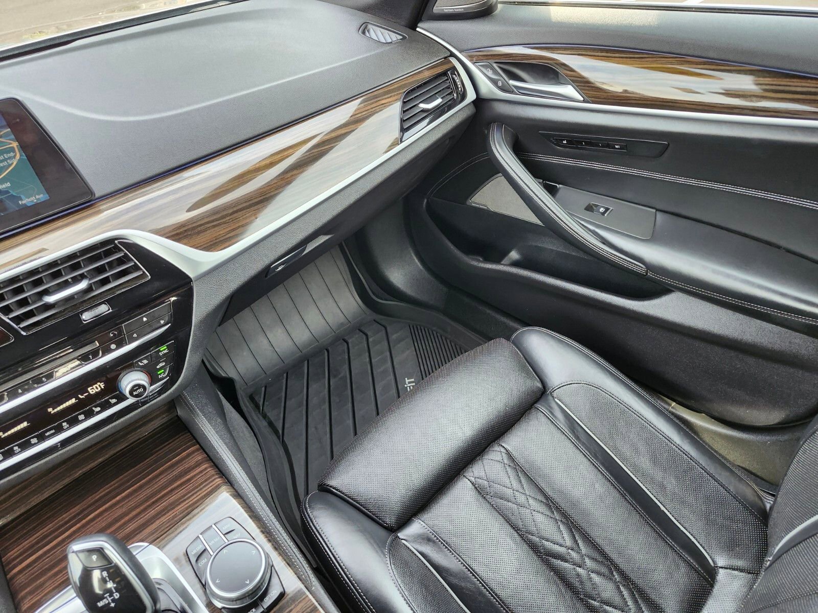 Used 2018 BMW 540i xDrive image 14